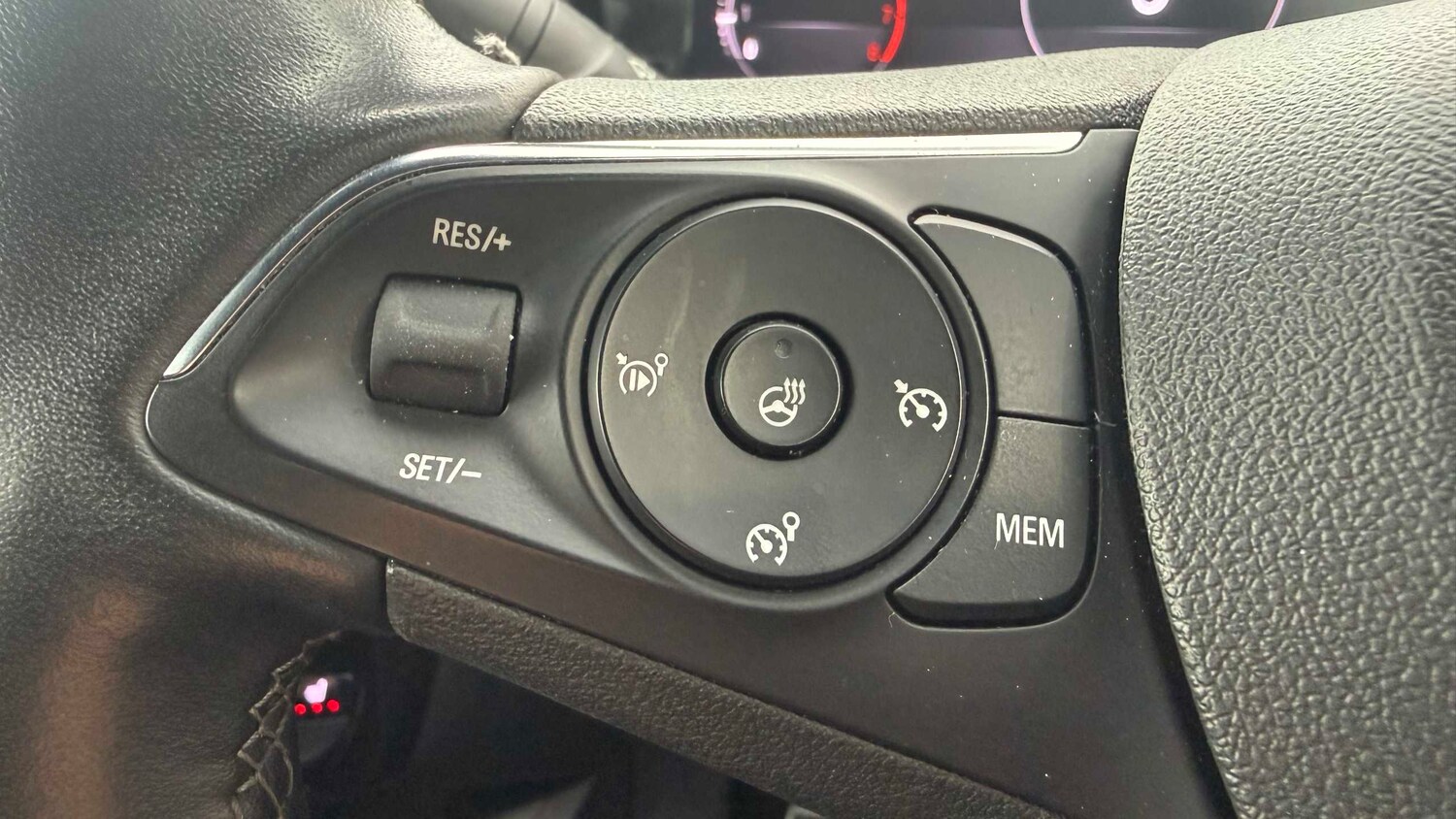 Used Vauxhall Mokka 2023 for sale - 77886264: Photo 6