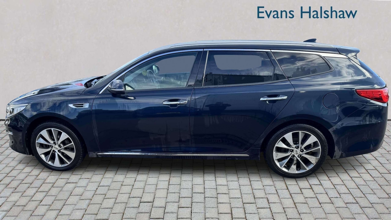 Used Kia Optima 2018 for sale - 78060135: Photo 4