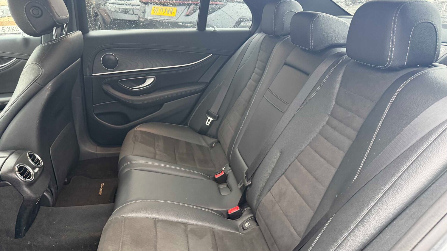 Used Mercedes-Benz E Class for sale - 77861410: Photo 14