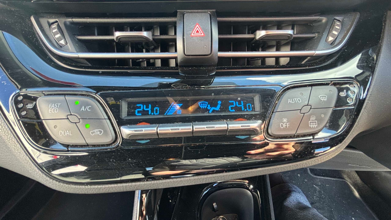 Used Toyota C-HR 2018 for sale - 77894358: Photo 20