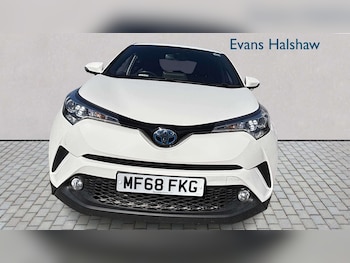 Used Toyota C-HR 2018 for sale - 77894358: Photo