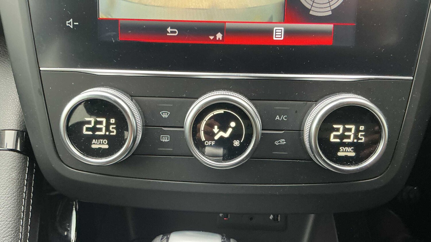 Used Renault Kadjar for sale - 77860616: Photo 15