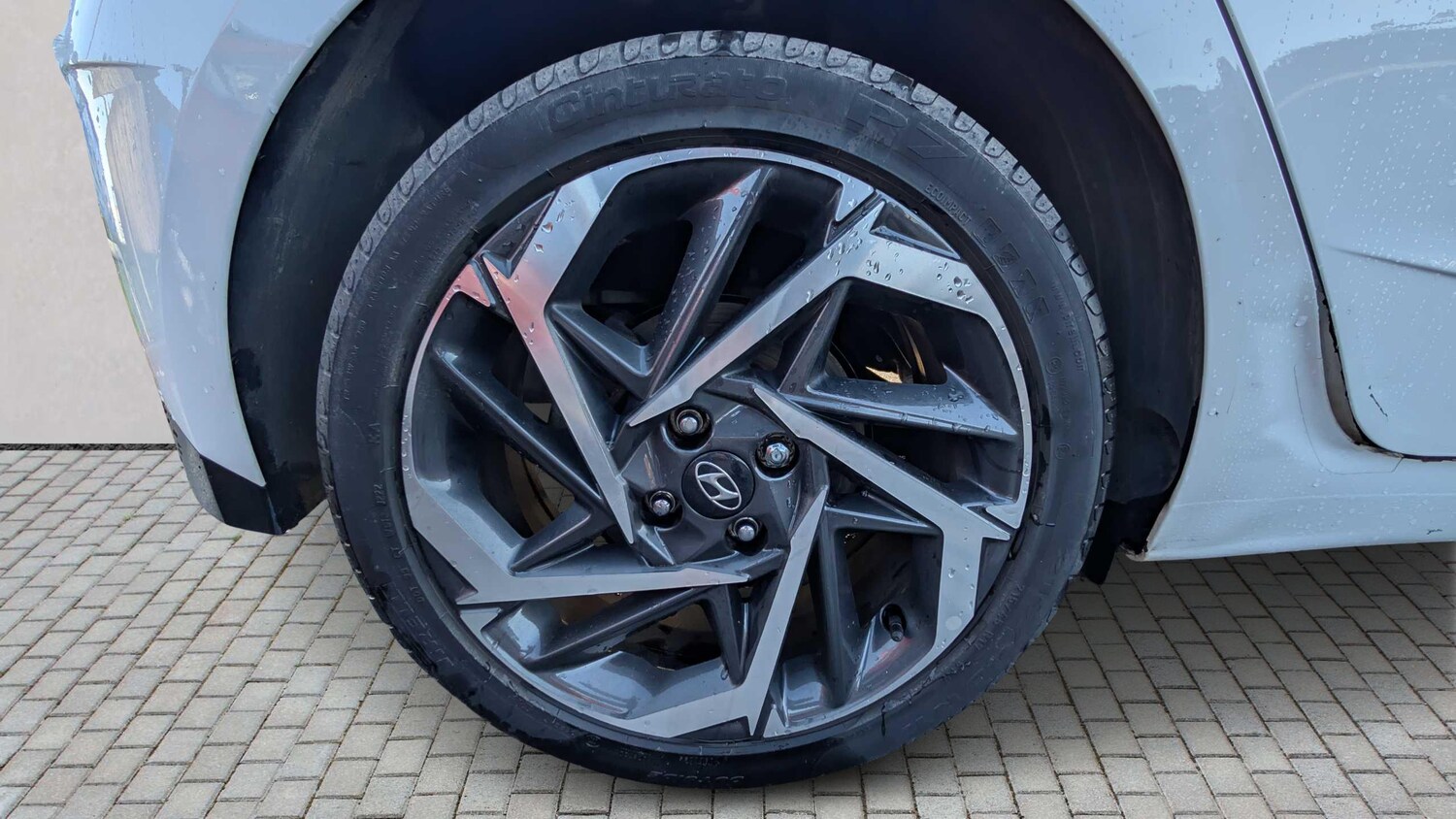 Used Hyundai i20 2022 for sale - 77857220: Photo 9