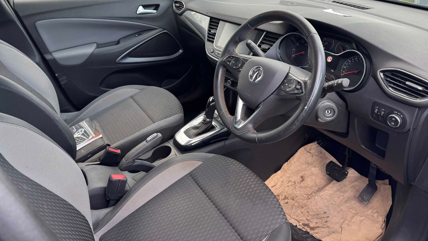 Used Vauxhall Crossland X 2020 for sale - 77857828: Photo 8