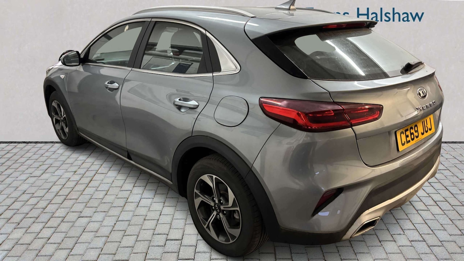 Used Kia XCeed 2019 for sale - 77859215: Photo 2