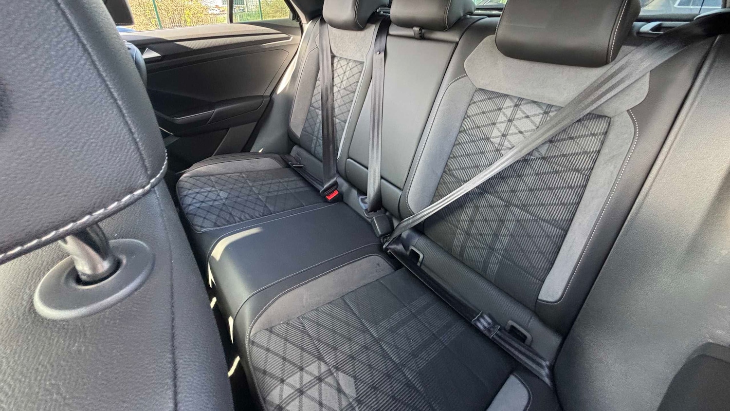 Used Volkswagen T-Roc 2023 for sale - 78149108: Photo 11