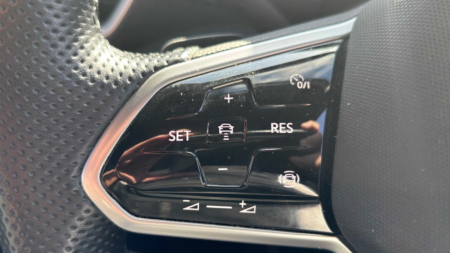 Used Volkswagen T-Roc 2023 for sale - 78149108: Photo 17