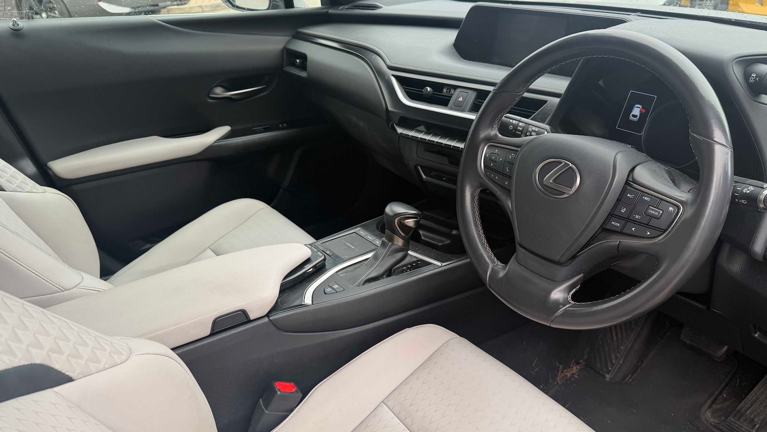 Used Lexus UX 2021 for sale - 78037604: Photo 8
