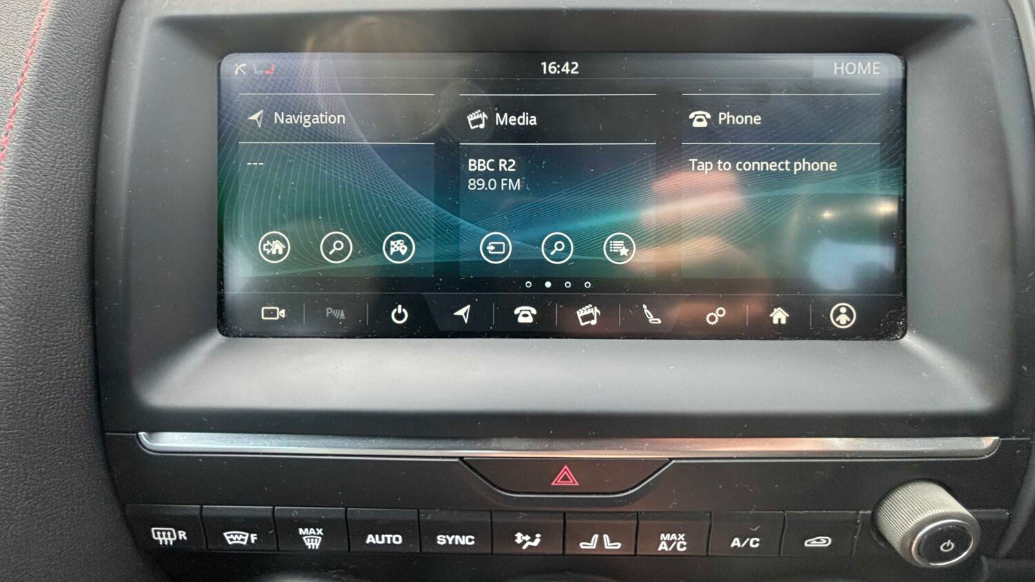 Used Jaguar E-Pace 2019 for sale - 78173446: Photo 14