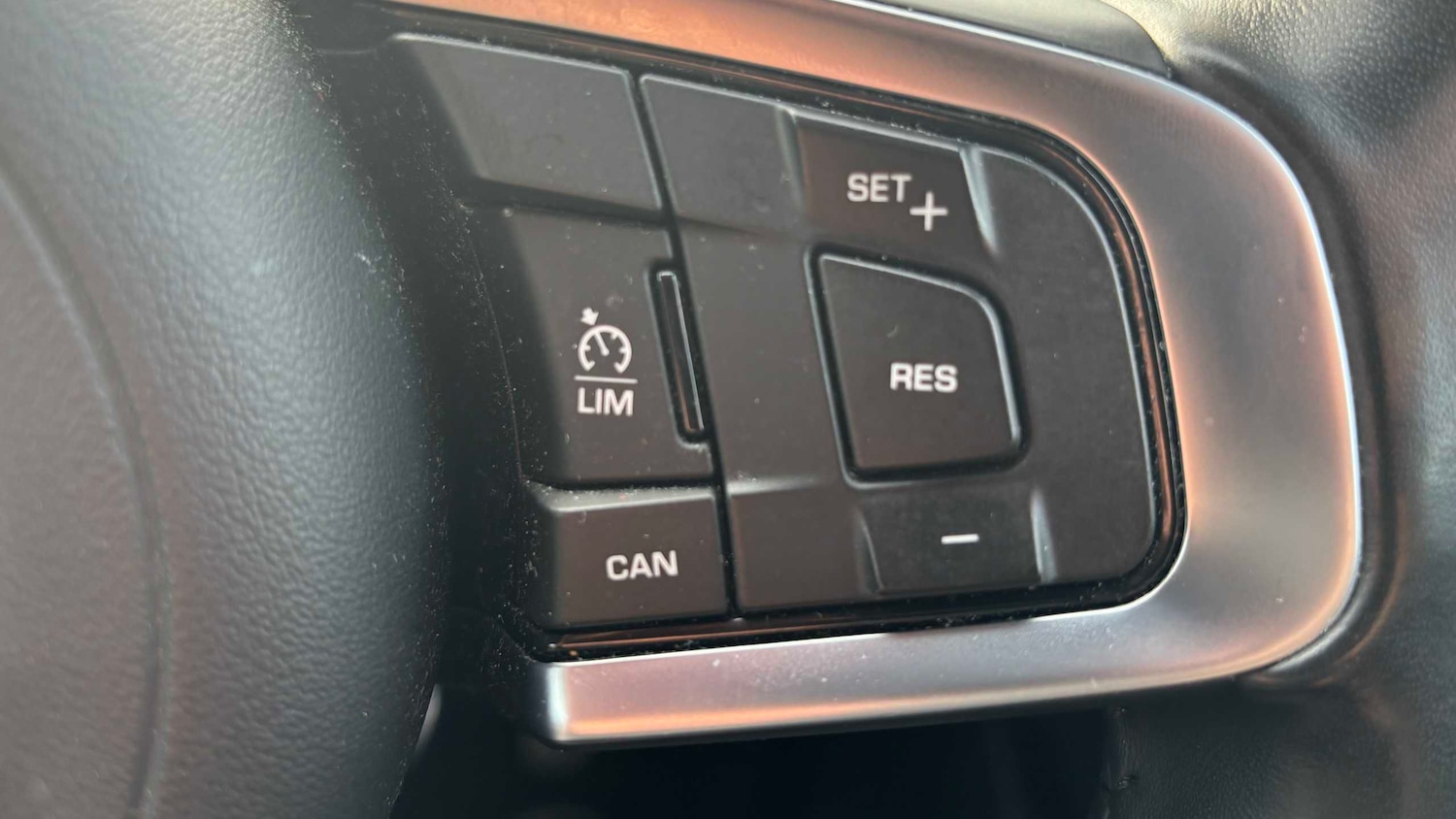 Used Jaguar E-Pace 2019 for sale - 78173446: Photo 18