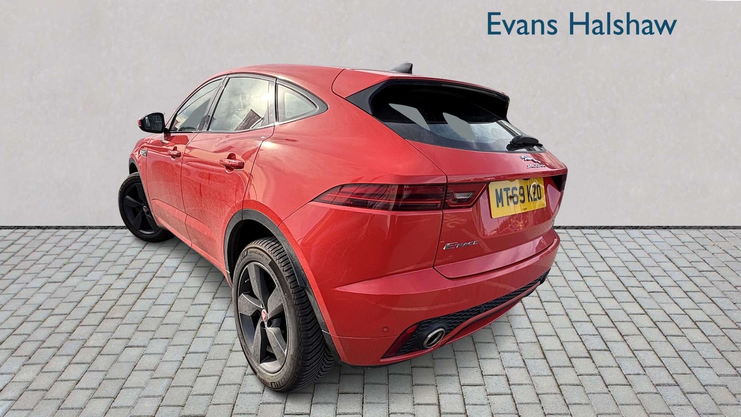 Used Jaguar E-Pace 2019 for sale - 78173446: Photo 2