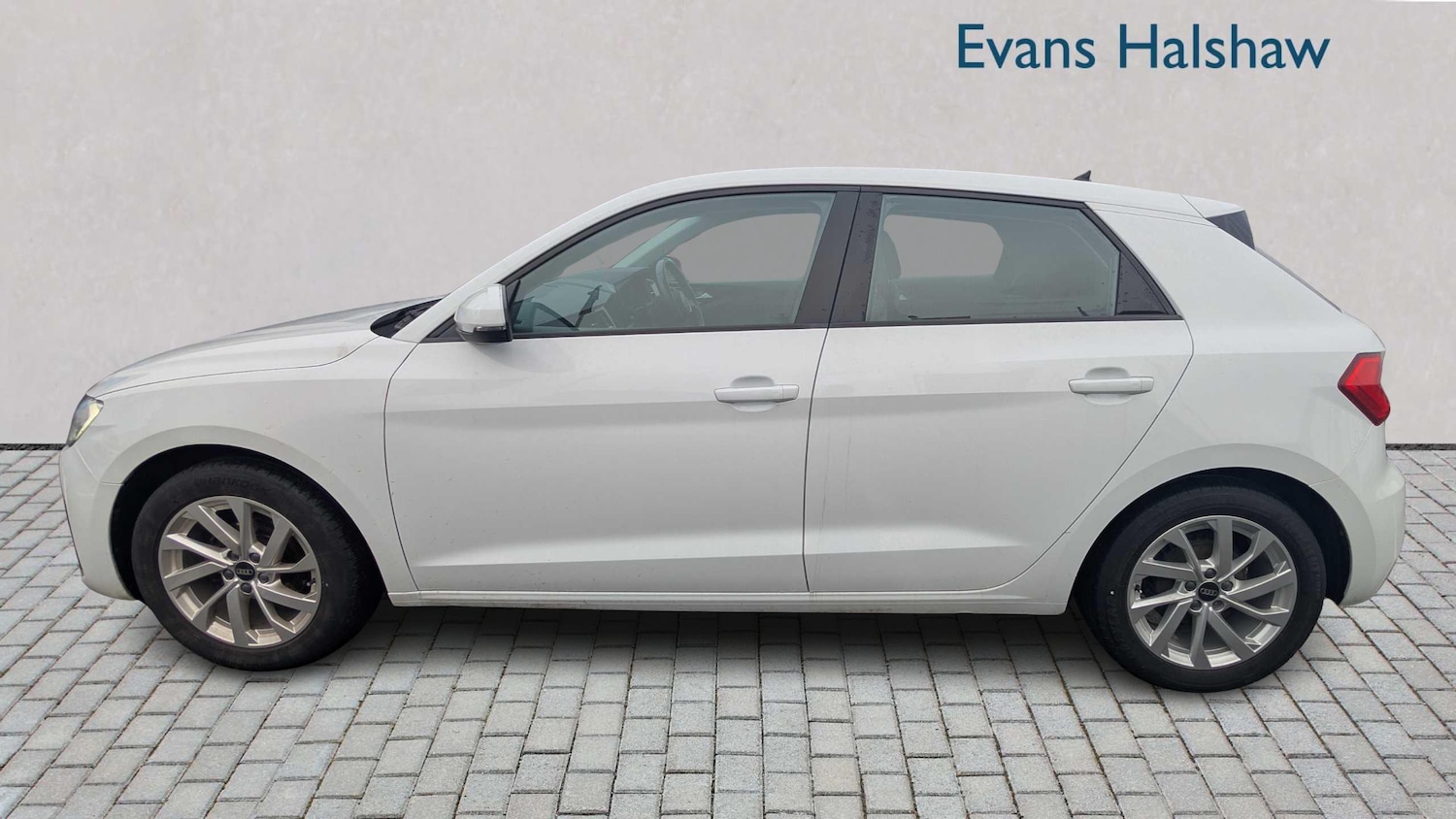 Used Audi A1 2023 for sale - 77859925: Photo 3