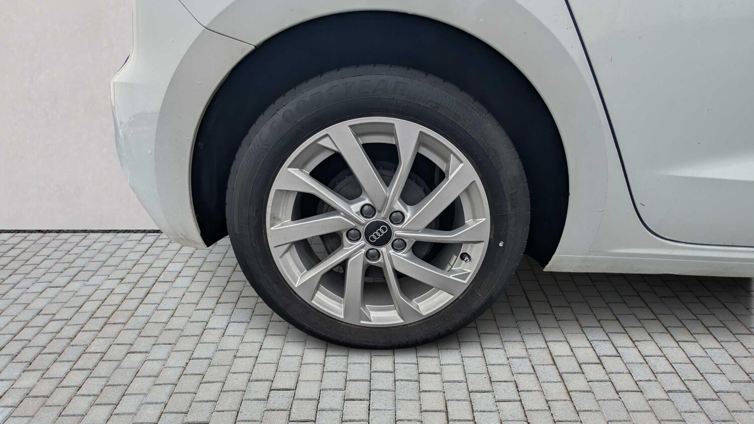 Used Audi A1 2023 for sale - 77859925: Photo 7