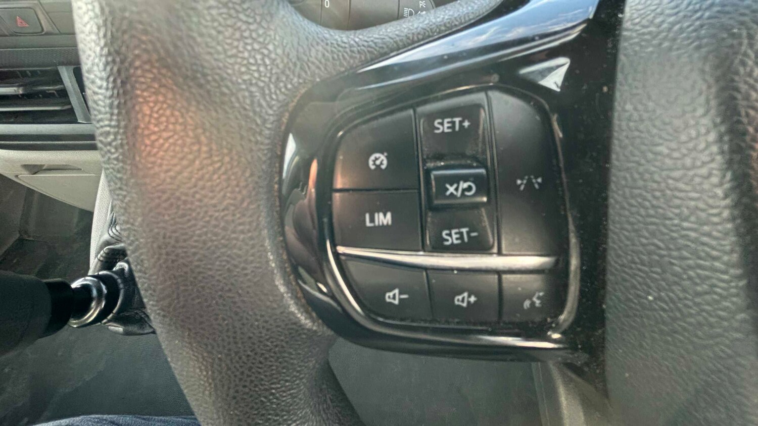 Used Ford Transit Custom 2024 for sale - 77943117: Photo 17