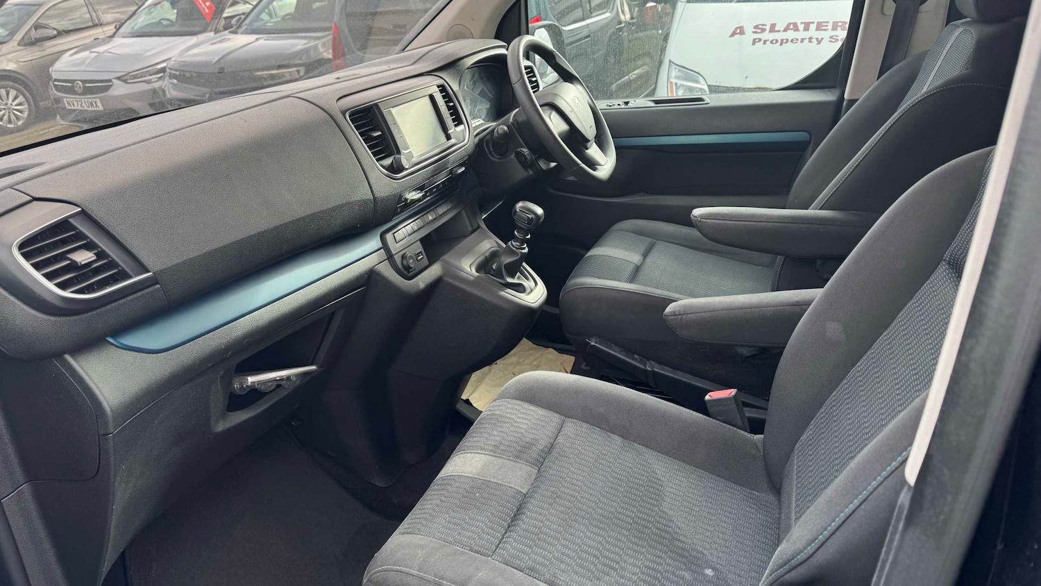 Used Peugeot Traveller 2021 for sale - 77857183: Photo 18