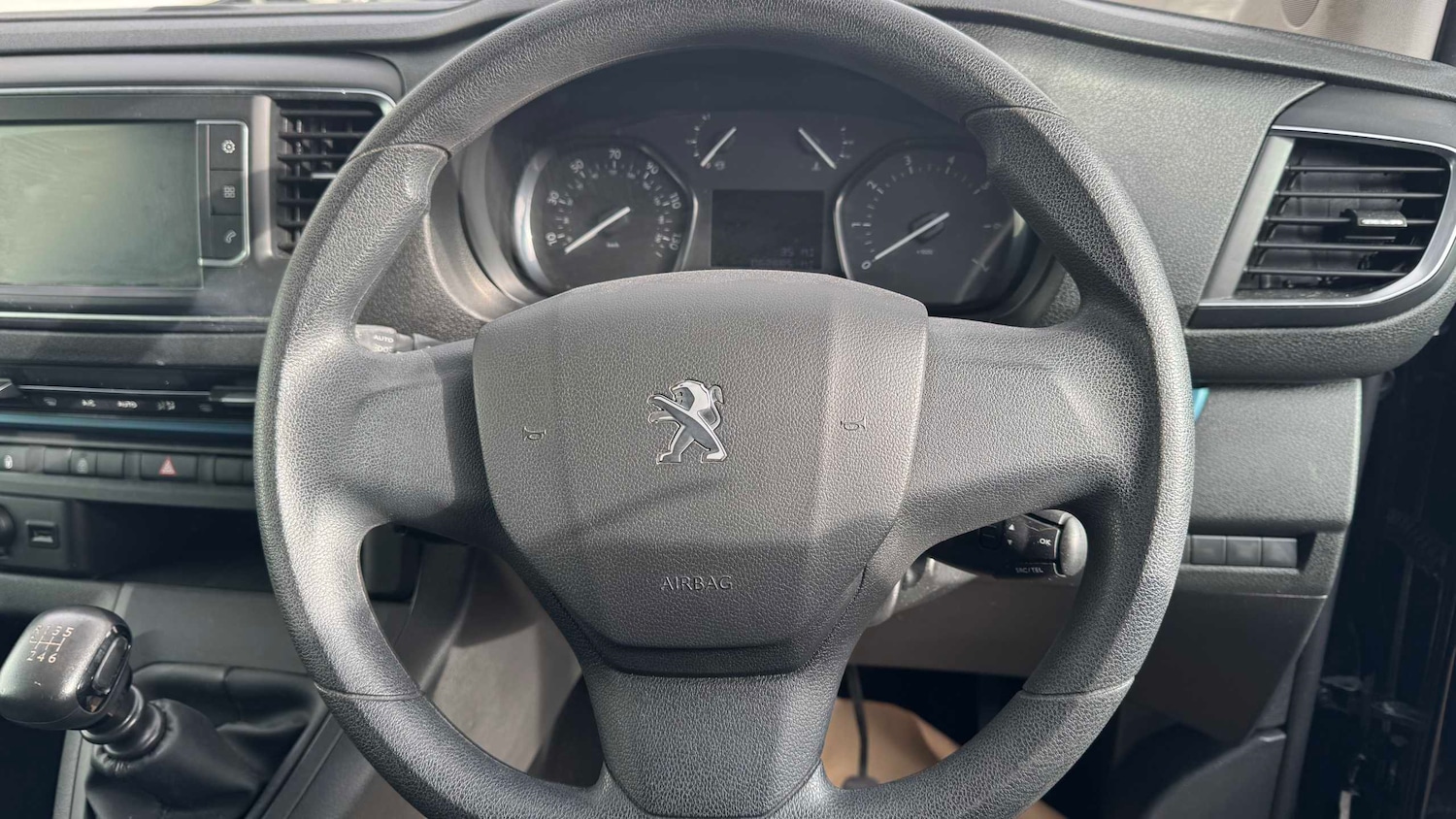 Used Peugeot Traveller 2021 for sale - 77857183: Photo 9