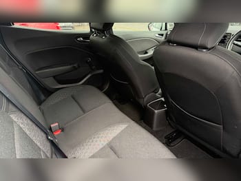 Used Renault Clio 2020 for sale - 79678729: Photo