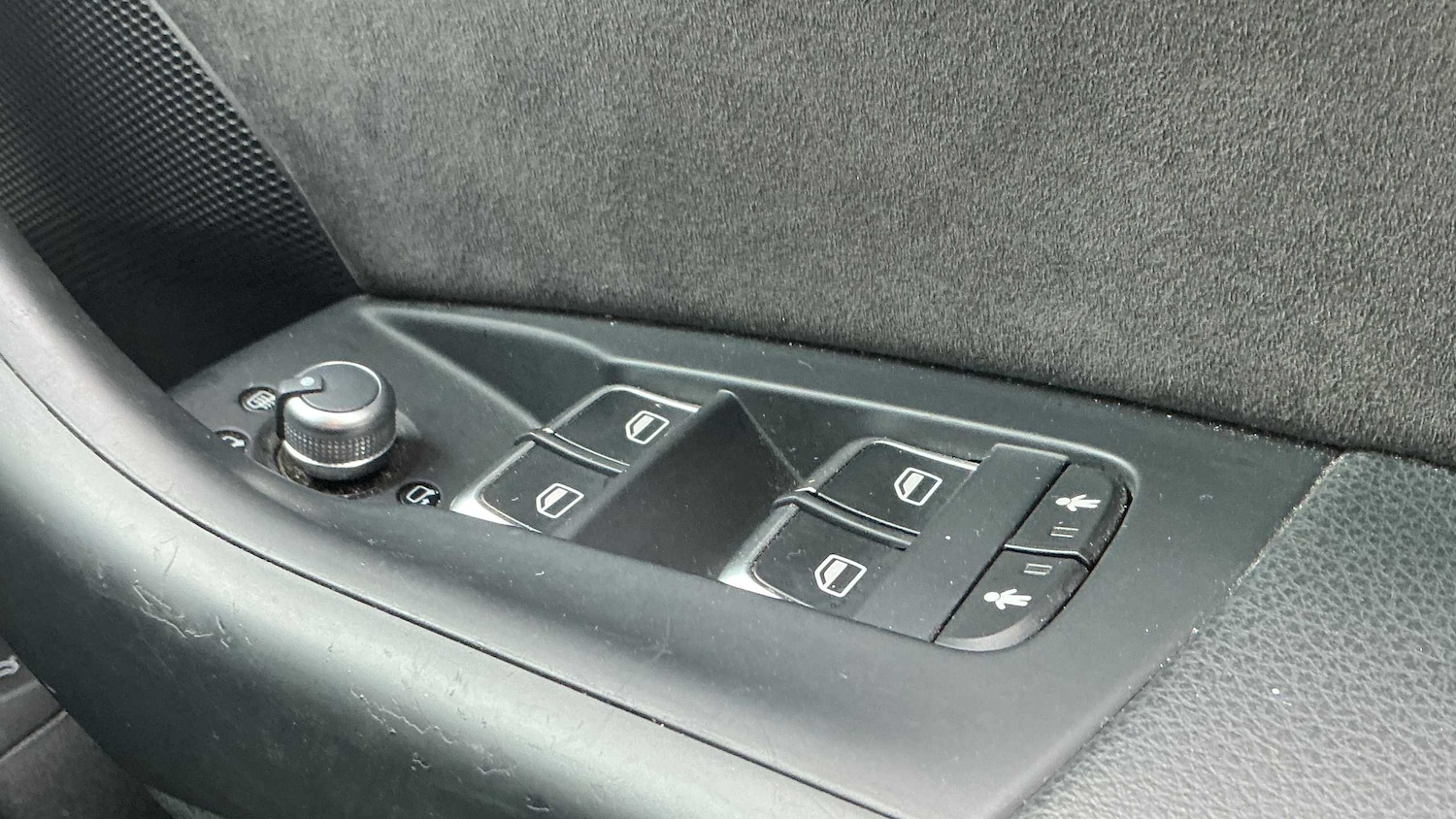 Used Audi Q3 2016 for sale - 77943276: Photo 20