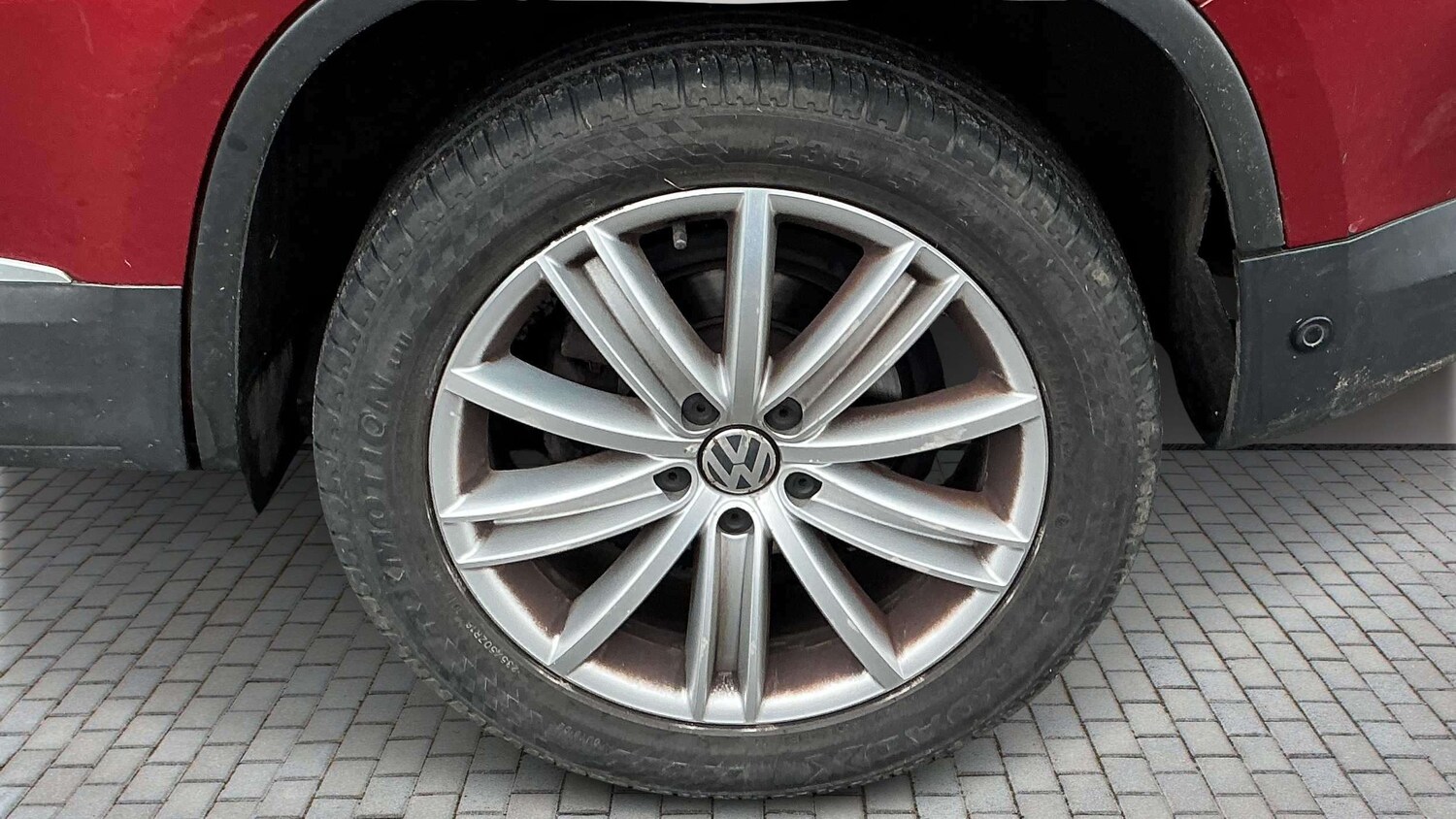 Used Volkswagen Tiguan for sale - 77862630: Photo 6
