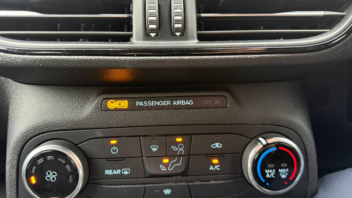 Used Ford Focus 2019 for sale - 78077051: Photo 14