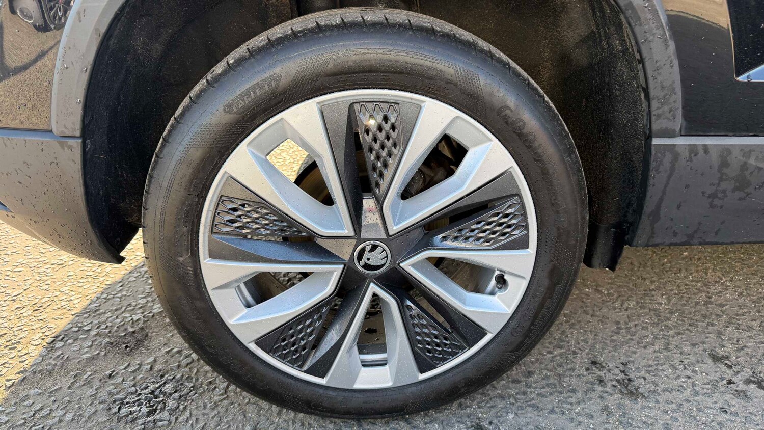 Used Skoda Karoq for sale - 77862624: Photo 14