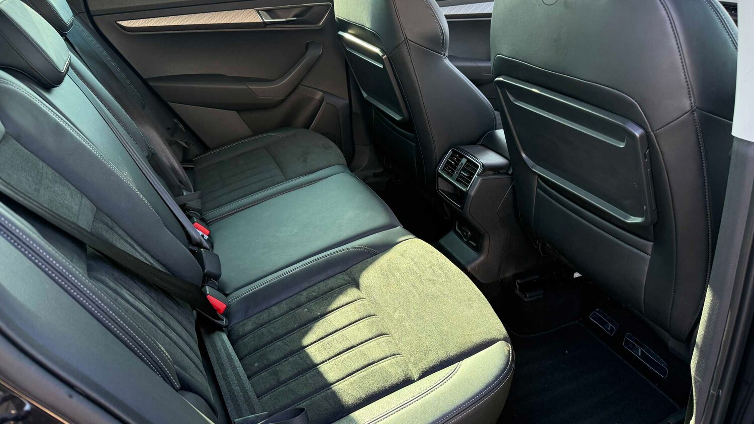 Used Skoda Karoq for sale - 77862624: Photo 8