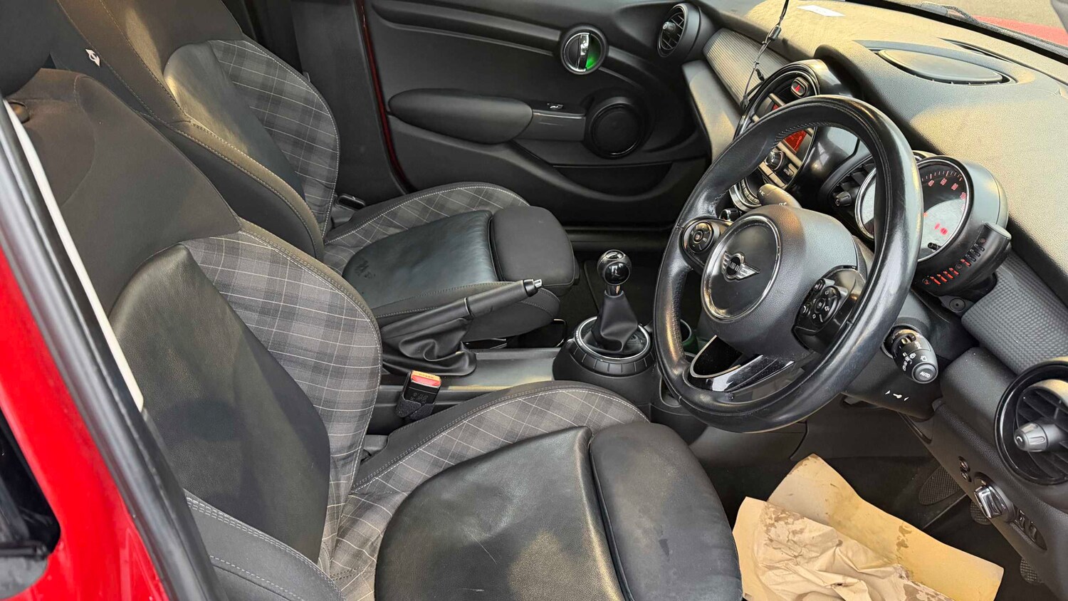 Used MINI Hatch 2014 for sale - 77857498: Photo 11