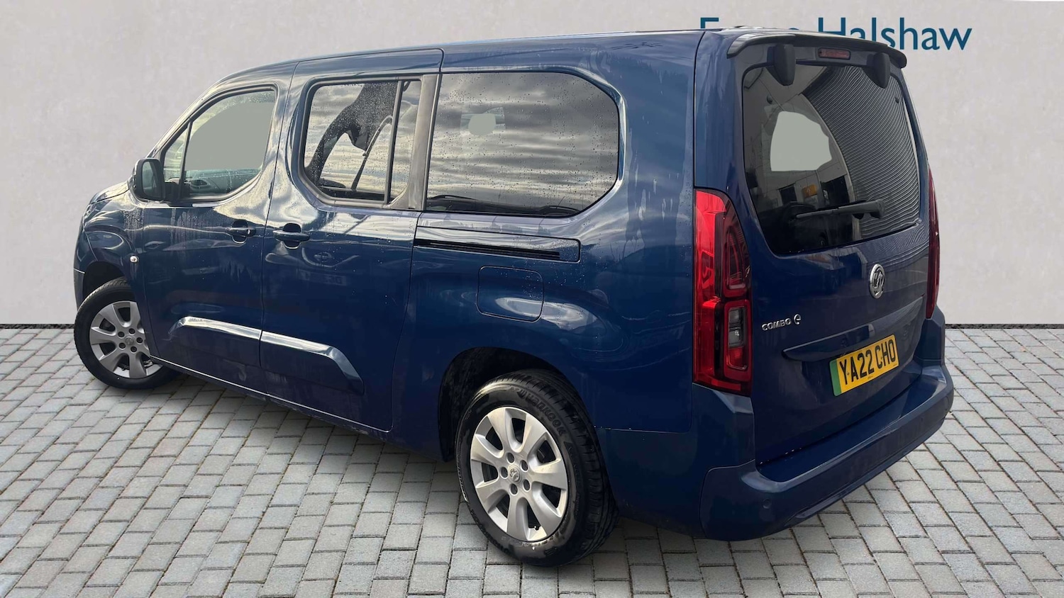 Used Vauxhall Combo Life 2022 for sale - 77856700: Photo 2