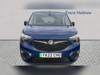 Used Vauxhall Combo Life 2022 for sale - 77856700: Photo