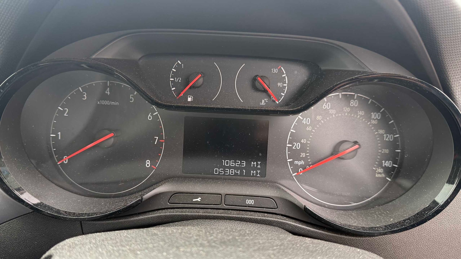 Used Vauxhall Crossland X 2018 for sale - 78187780: Photo 10