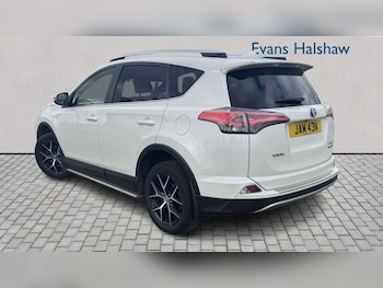 Used Toyota RAV4 2018 for sale - 78831800: Photo
