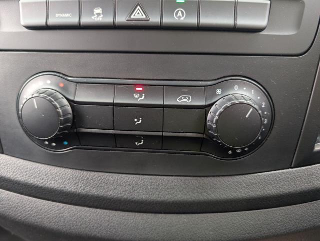 Used Mercedes-Benz Vito 2022 for sale - 77582234: Photo 26