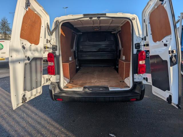 Used Vauxhall Vivaro 2020 for sale - 76877893: Photo 11