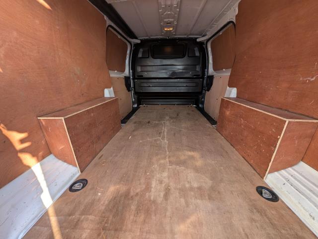 Used Vauxhall Vivaro 2020 for sale - 76877893: Photo 12