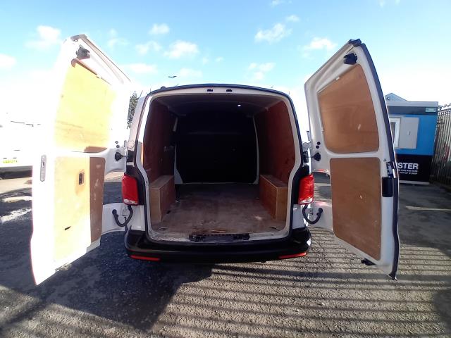 Used Volkswagen Transporter 2020 for sale - 77001814: Photo 16