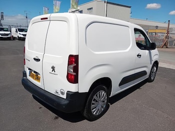 Used Peugeot Partner 2020 for sale - 78974219: Photo