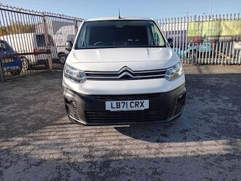 Used Citroen Berlingo 2021 for sale - 77048155: Photo