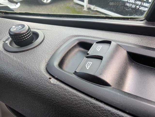 Used Ford Tourneo Custom 2018 for sale - 77297128: Photo 15