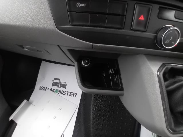 Used Volkswagen Transporter 2021 for sale - 77297124: Photo 32