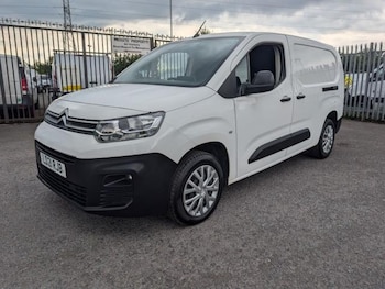 Used Citroen Berlingo 2021 for sale - 79071525: Photo