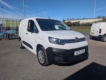 Used Citroen Berlingo 2022 for sale - 76222477: Photo