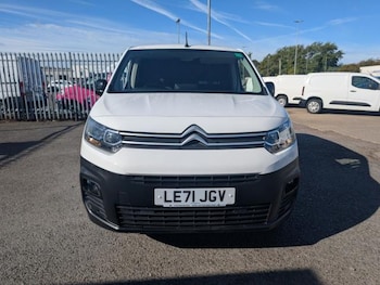 Used Citroen Berlingo 2022 for sale - 76222477: Photo