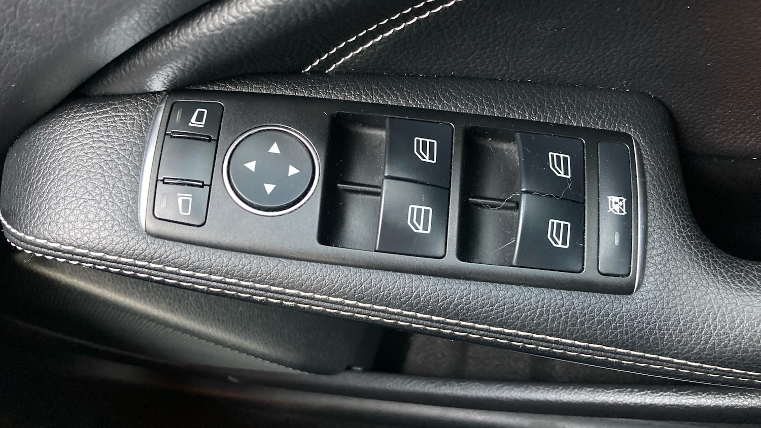 Used Mercedes-Benz A-Class 2017 for sale - 77690591: Photo 26