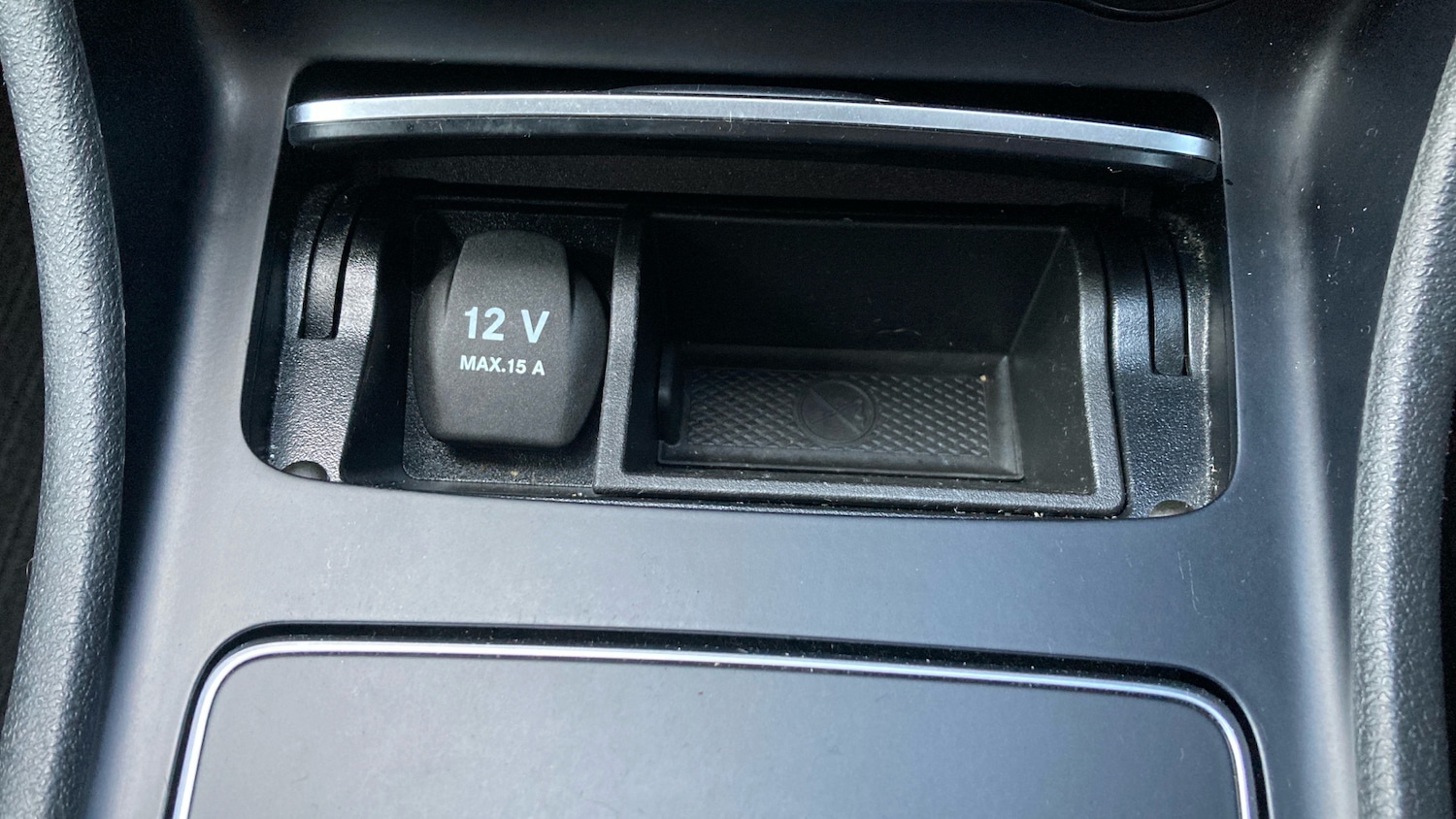 Used Mercedes-Benz A-Class 2017 for sale - 77690591: Photo 31