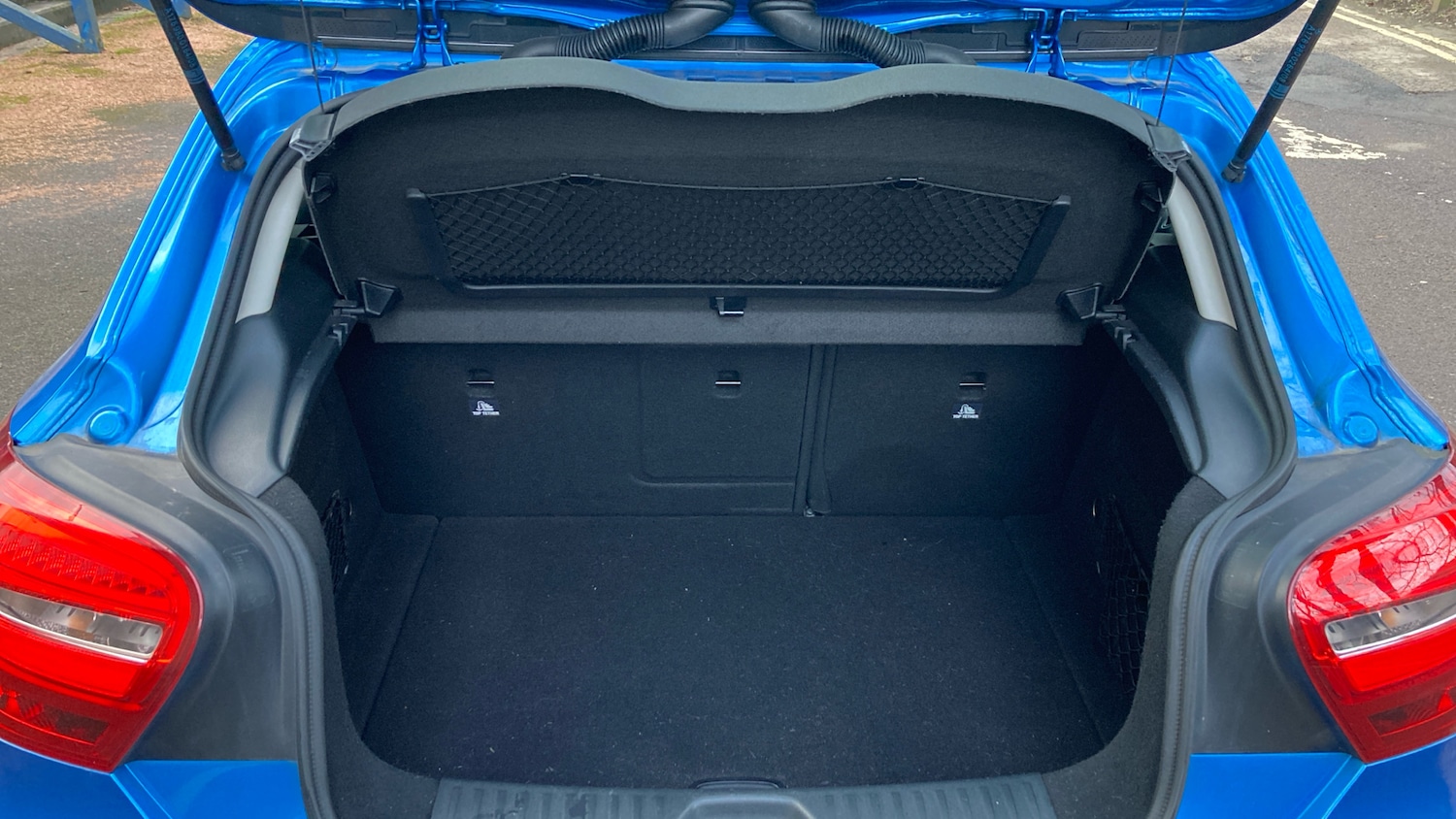 Used Mercedes-Benz A-Class 2017 for sale - 77690591: Photo 4