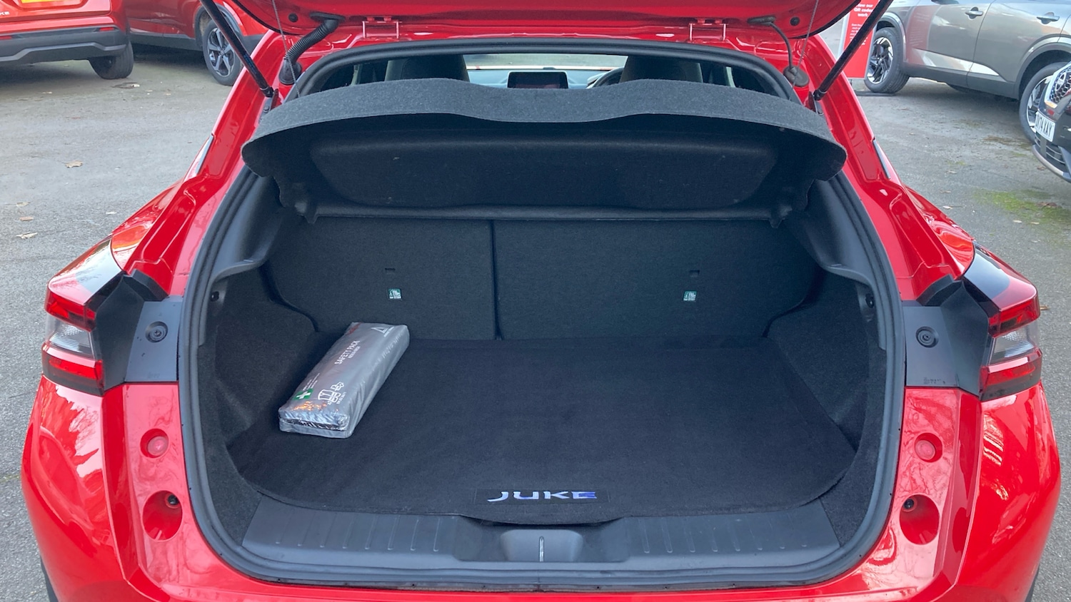 Used Nissan Juke 2023 for sale - 76764091: Photo 4
