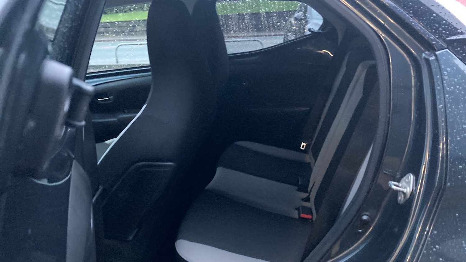 Used Toyota AYGO 2017 for sale - 77779025: Photo 16