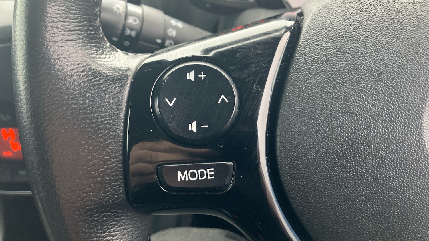 Used Toyota AYGO 2017 for sale - 77779025: Photo 21