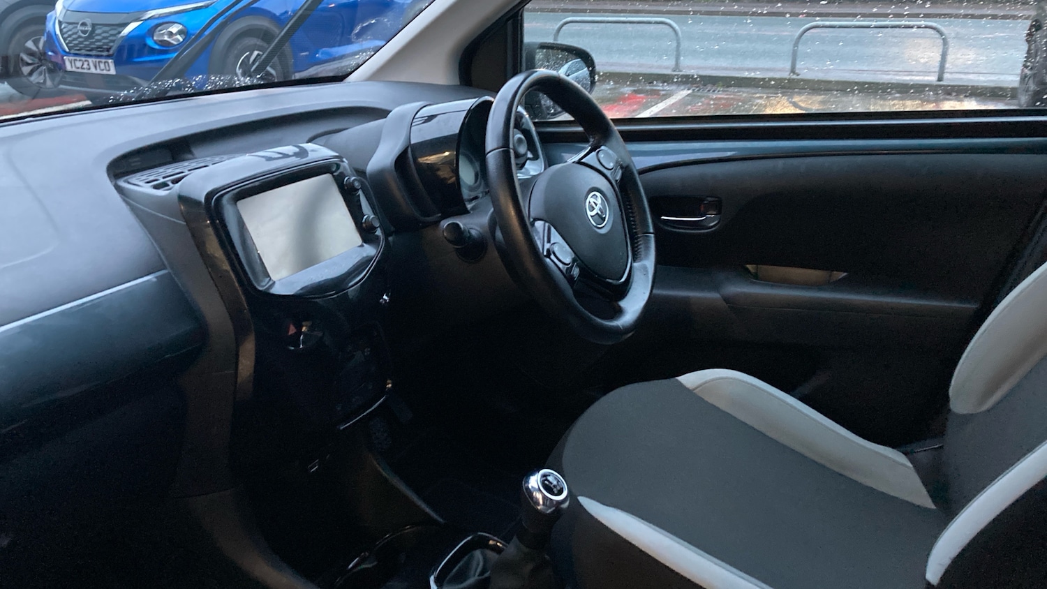 Used Toyota AYGO 2017 for sale - 77779025: Photo 9