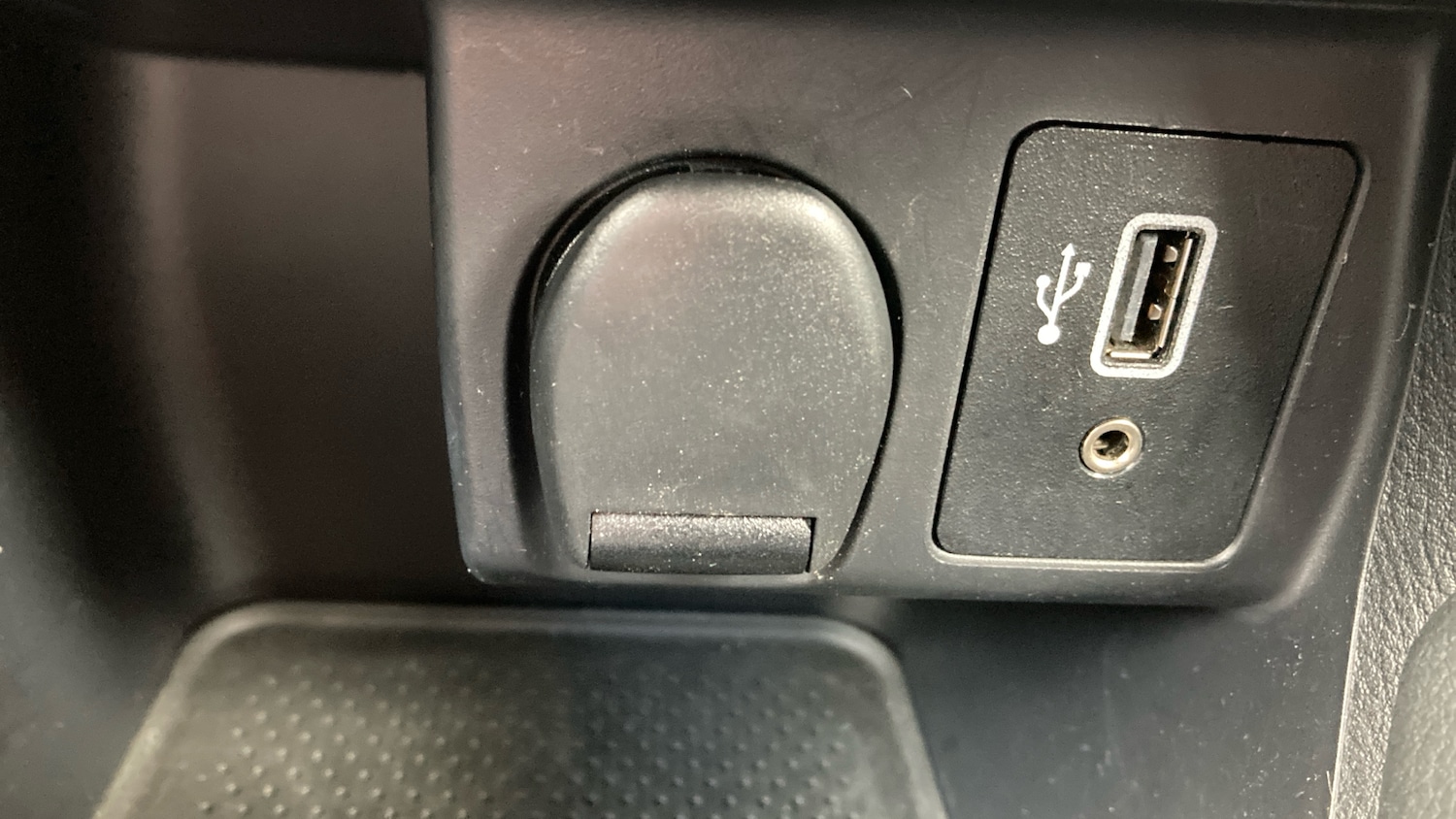 Used Nissan Micra 2019 for sale - 77829917: Photo 31